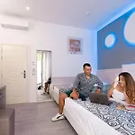 Nettuno Hotell 3*