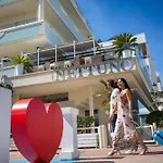 Nettuno Hotell 3*